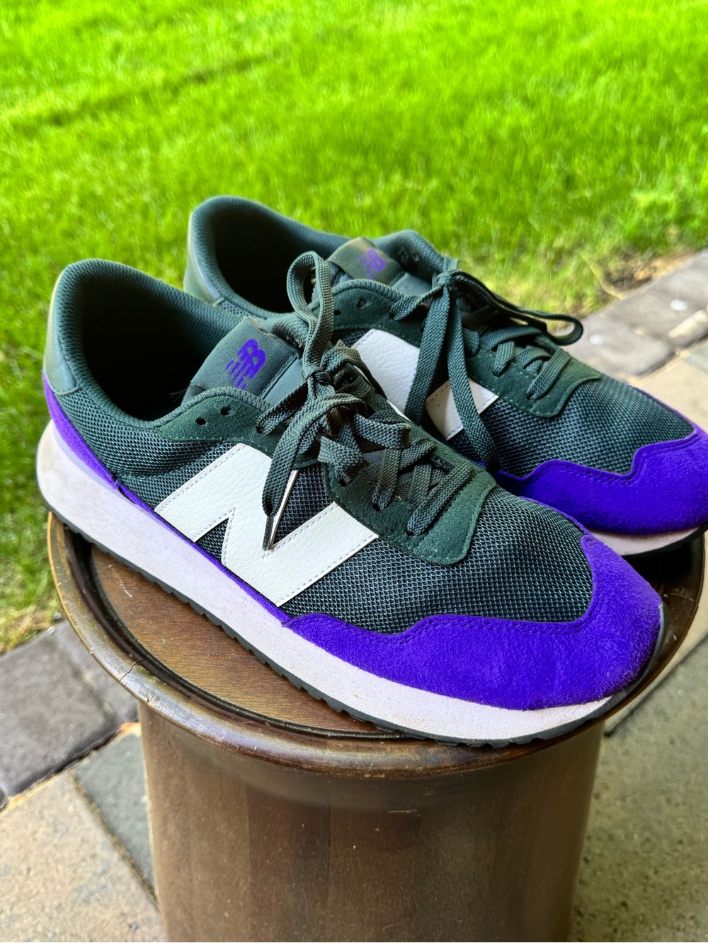 New Balance 237 Black, Purple & White Low-Top Sneakers
